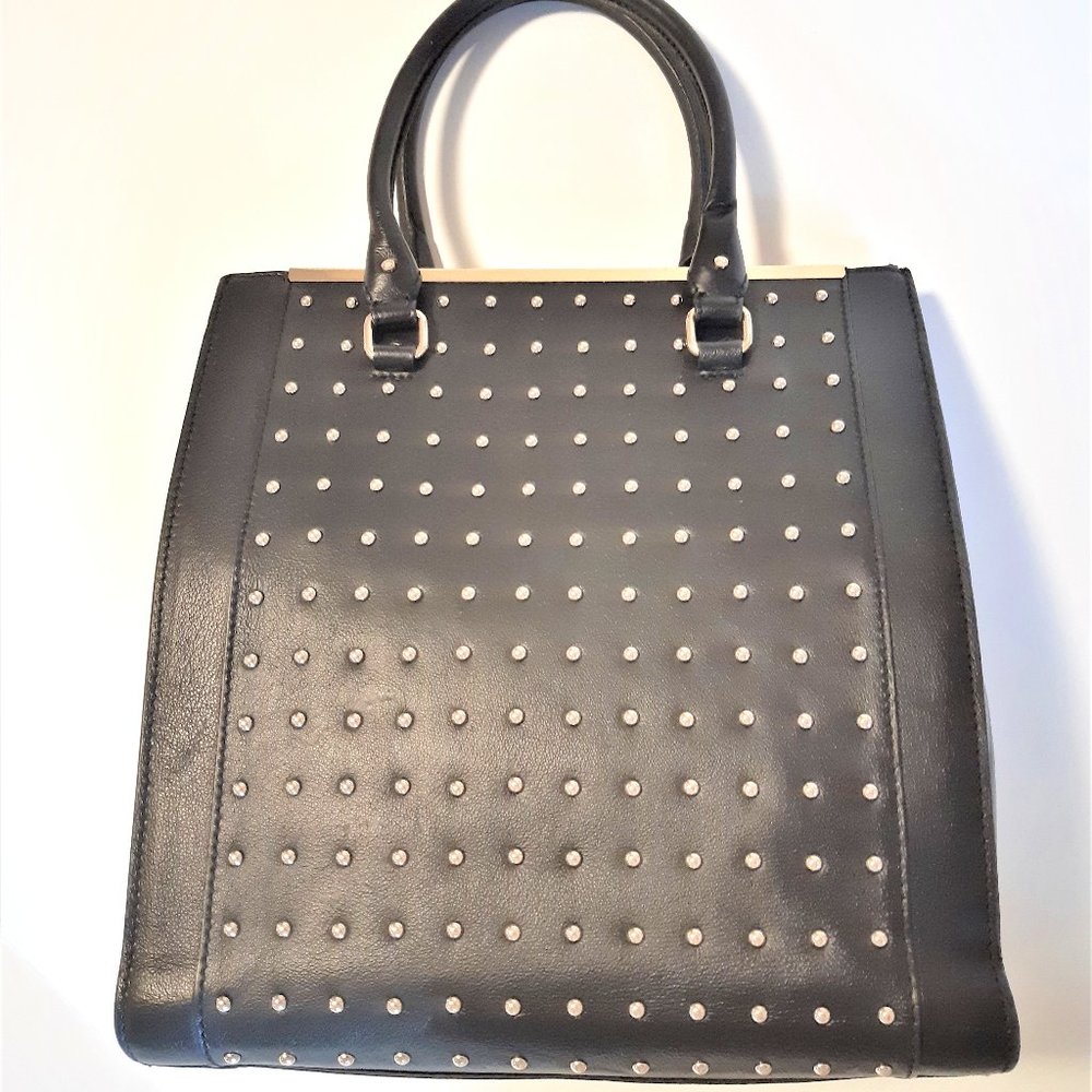 DANIER black studded genuine leather handbag👜